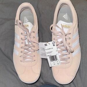 Adidas Women's Vl Court 2.0 Lifestyle Skateboarding Suede Skate Shoe 9.5 NWT